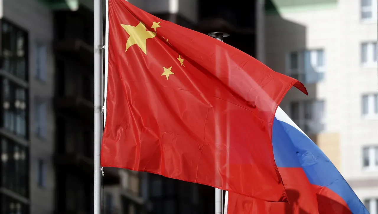 Китай предоставя на Русия спътникови данни за удари срещу Украйна