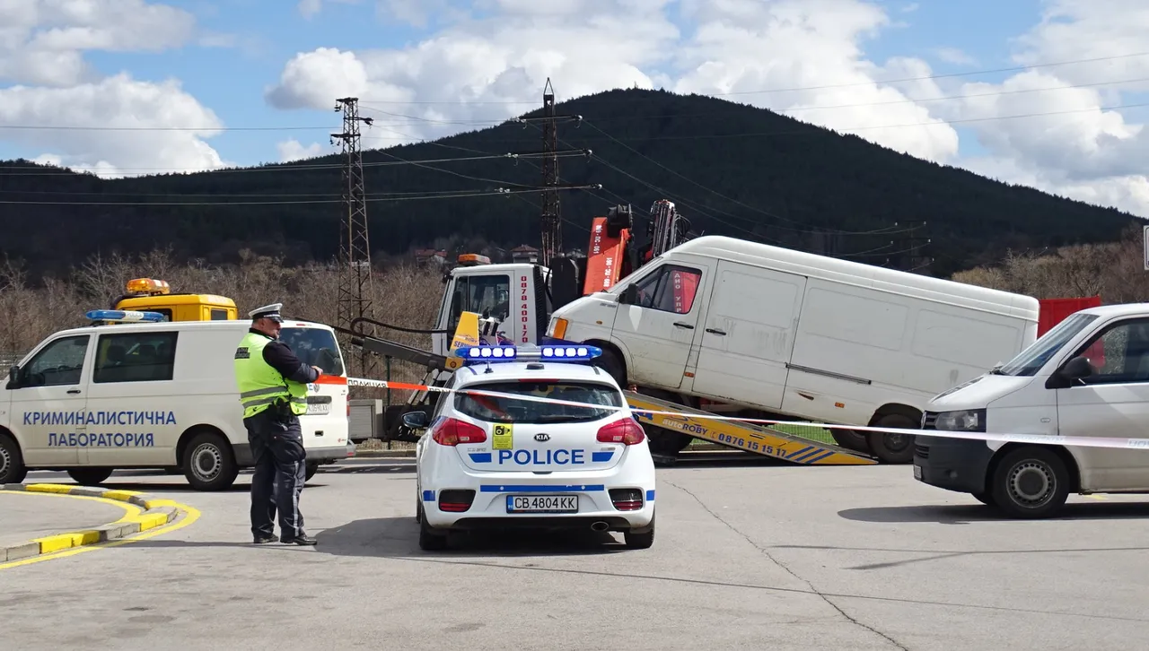 Единият от обвинените за обира на инкасо автомобила в Ихтиман е син на съдия от върховния съд