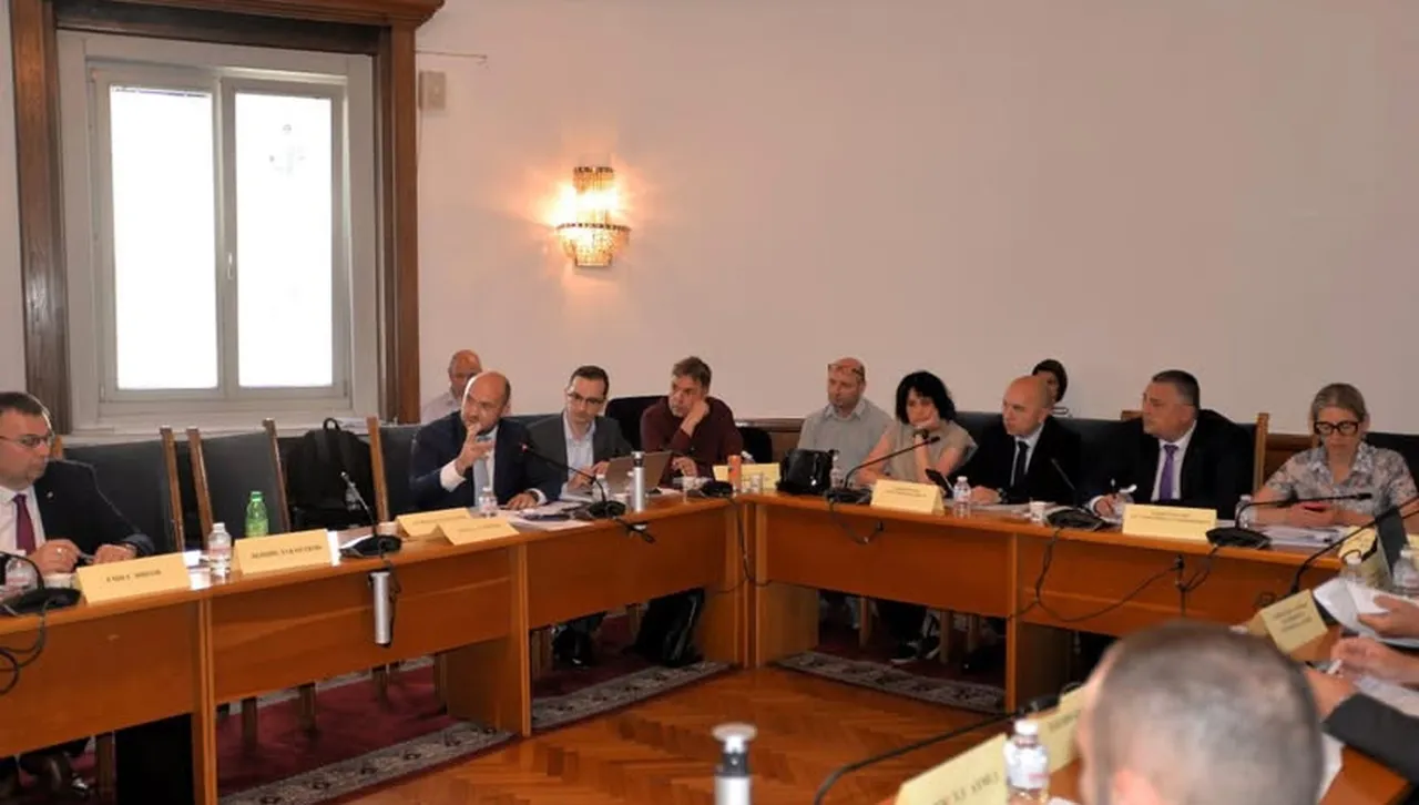 Министър Георги Георгиев: Предложението ни за включване на камерите на общините в контрола на скоростта, вече е факт