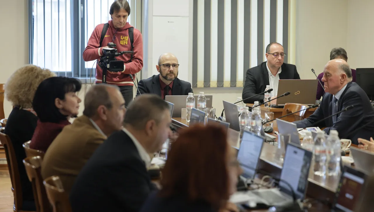 Юрист: На чугуненото мнозинство във ВСС и в Прокурорската колегия трябва да е ясно - намираме се в изключително тежка конституционна криза