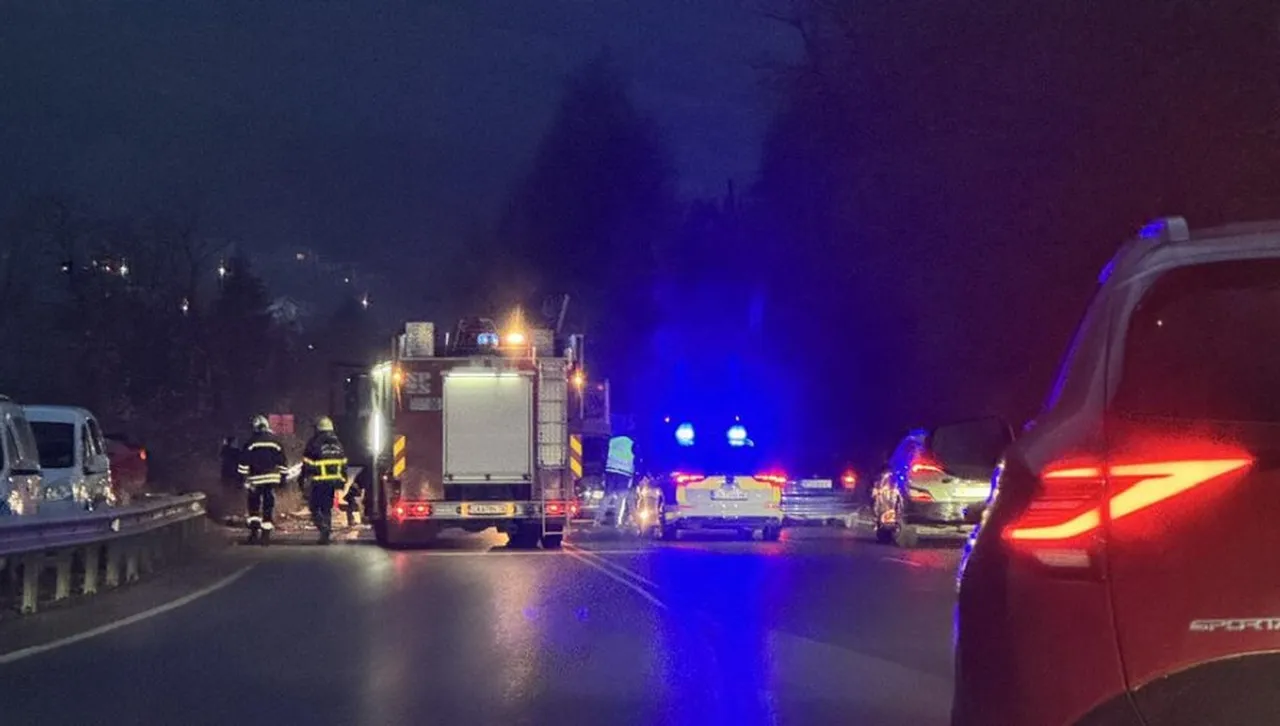 Тежък пътен инцидент затвори движението през Владая