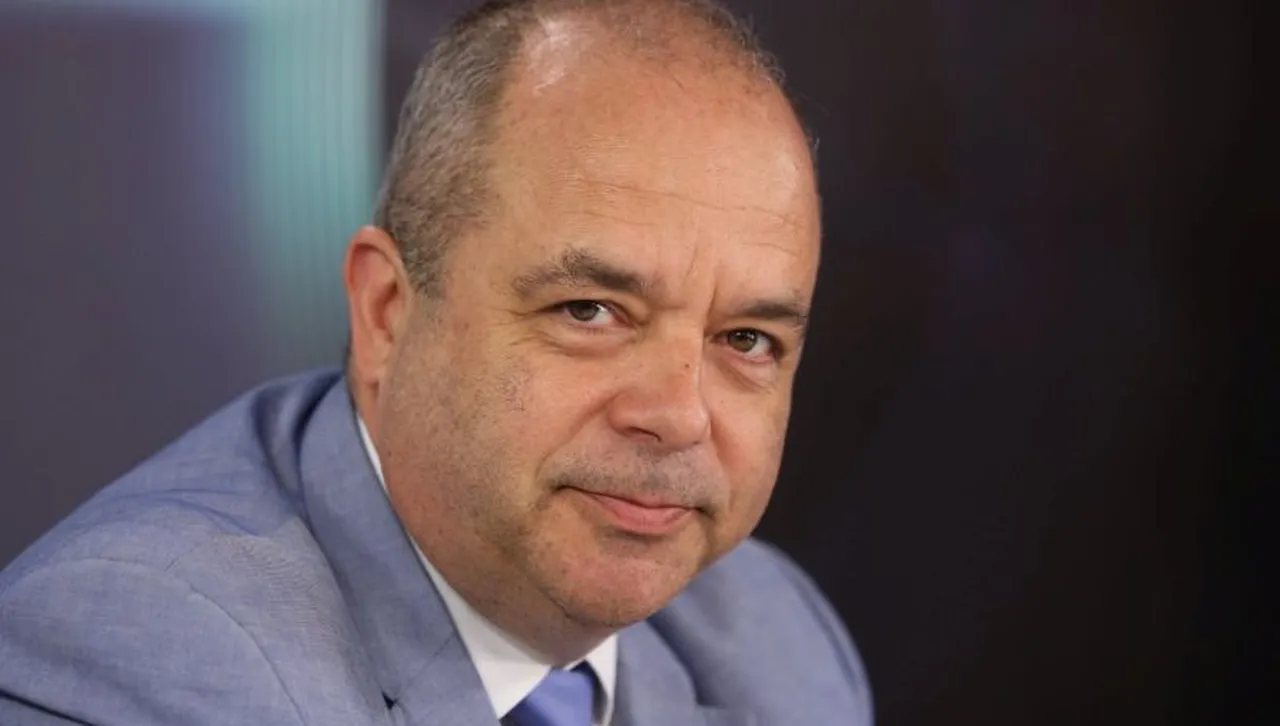 Понеделник, 17 ноември 2025