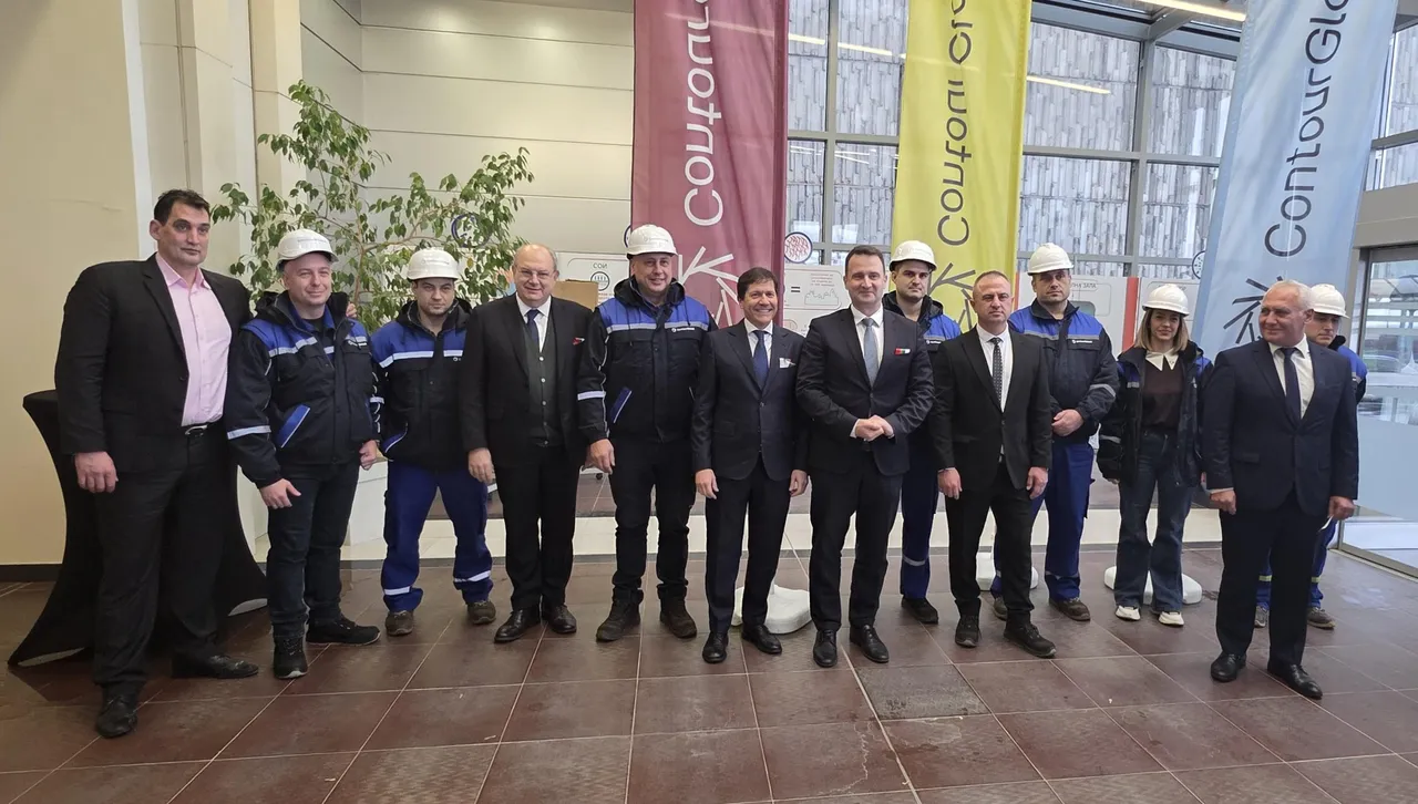 С мощност от 202 MW и капацитет 500 MWh проектът