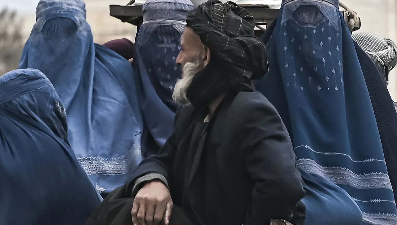Под властта на талибаните: в Афганистан става все по-страшно - хуманитарна катастрофа и преследвания