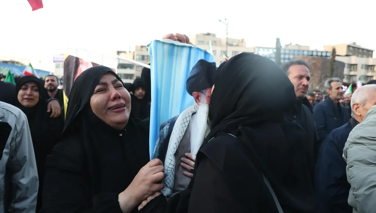 Шефът на иранската полицейска разузнавателна служба е убит при удари на Израел и САЩ