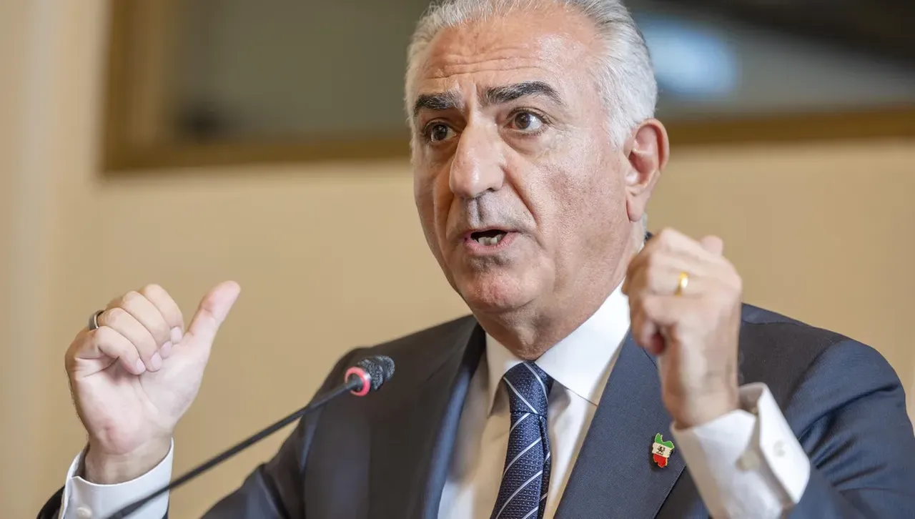 Принц Реза Пахлави: Женския национален отбор по футбол на Иран е заплашван от Ислямската република