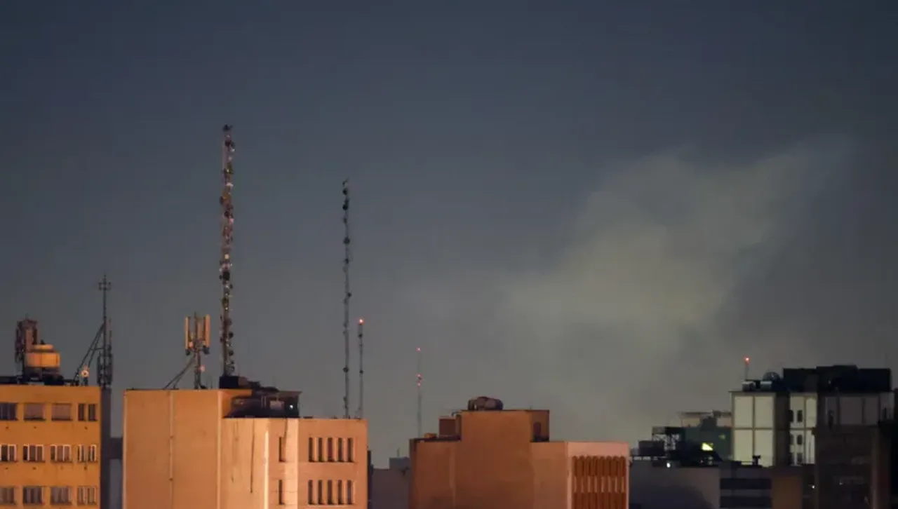 Израел се прицели в „сърцето на Техеран“ с нова вълна от удари