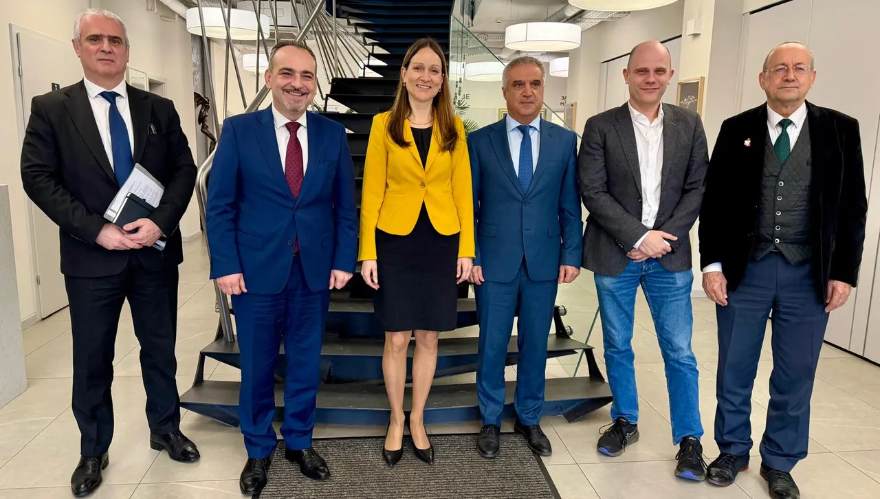 Това е съвместната инициатива на министрите на индустрията на Австрия