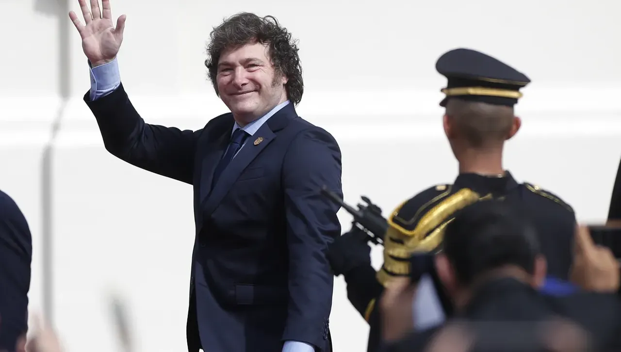 Хавиер Милей е категоричен победител на изборите в Аржентина,  обеща нови реформи