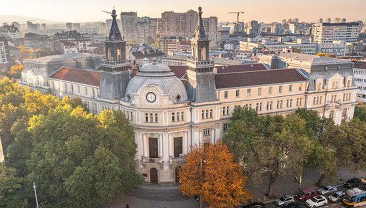 МВР и МЗХ се натъкнаха на склад в Хасково със стотици тонове храна с неясен произход