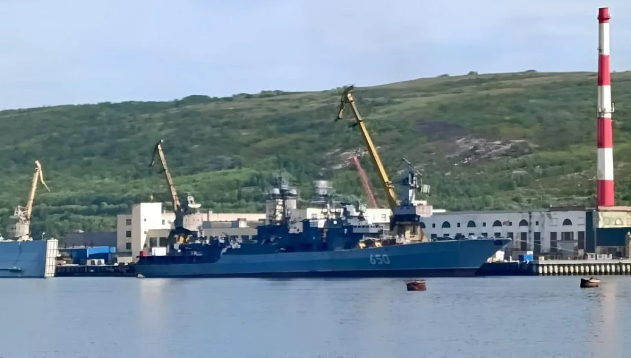 Появи се снимка на руски кораб-носител на свръхзвукови ракети след ремонта