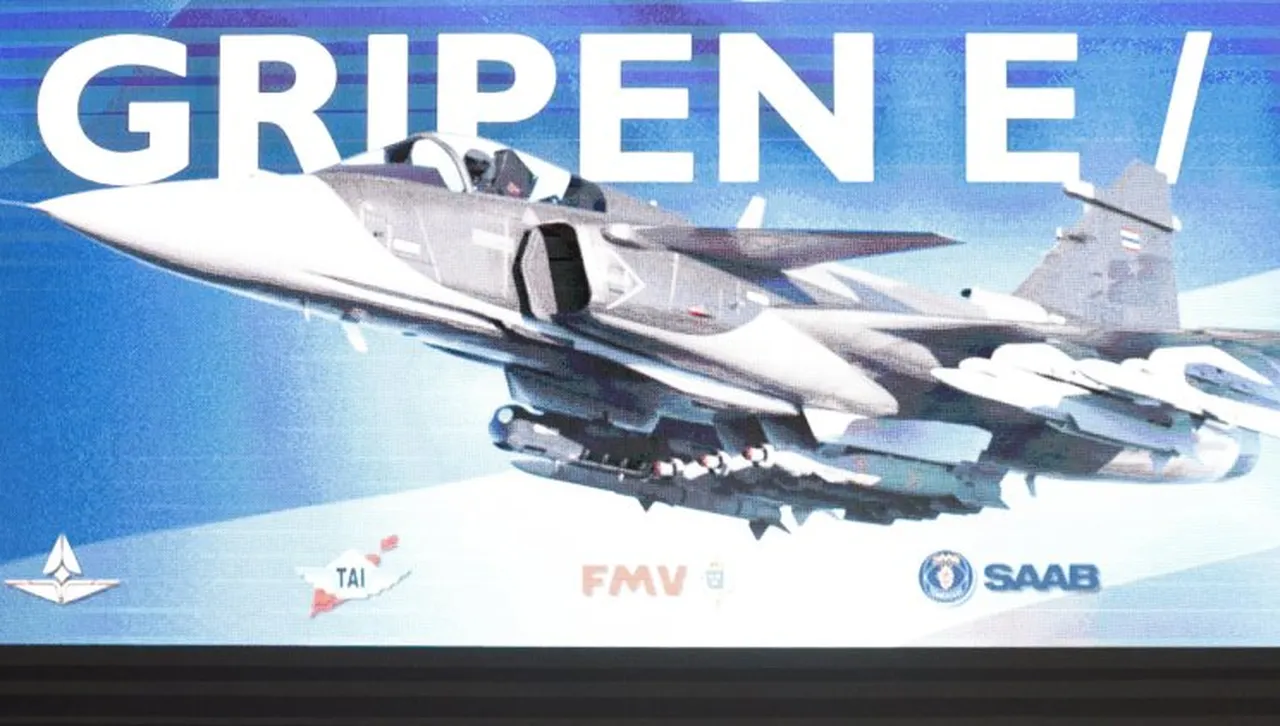 Защо Чехия удължава договора си за експлоатация на изтребителите Gripen?