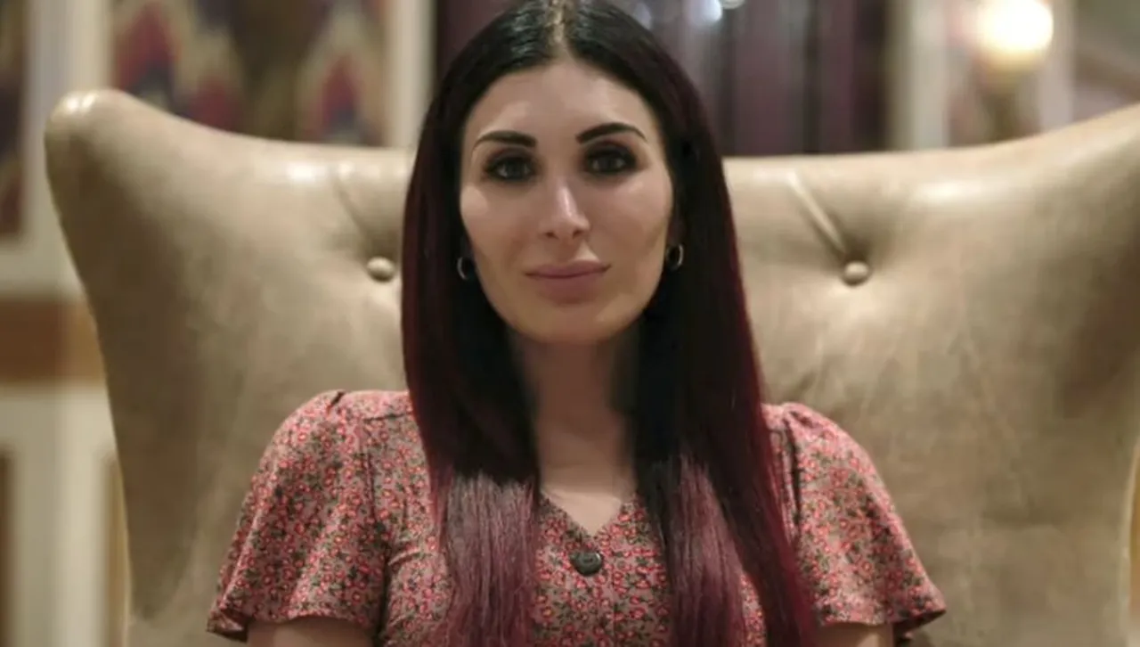 Тя казва на Тръмп кого да уволни? Коя е Лора Лумър?