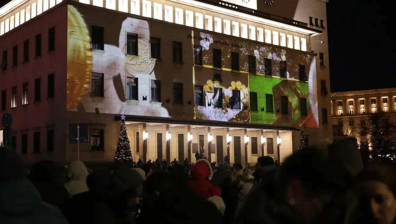 Преходът мина плавно с минимално прекъсване на ключови услуги резултат
