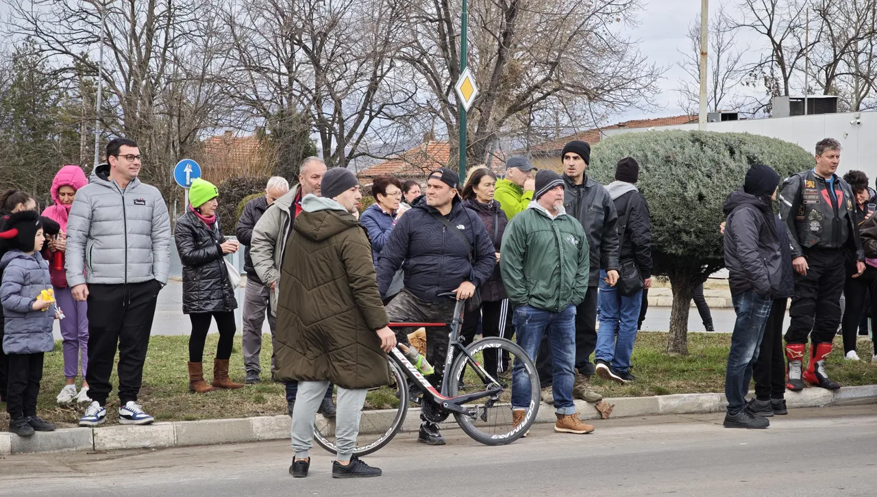 Недоволството е провокирано от тежка катастрофа навръх Нова година, при