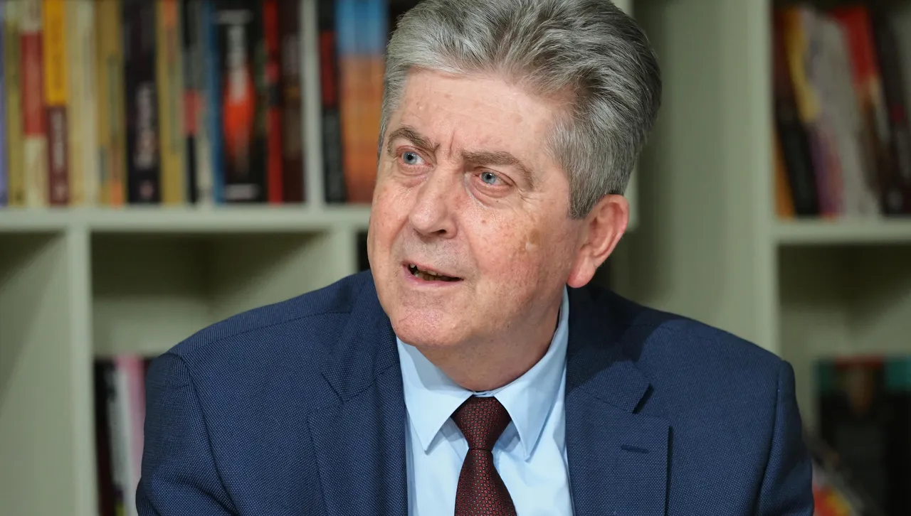 Същевременно той изрази подкрепа за издигането на Илияна Йотова като