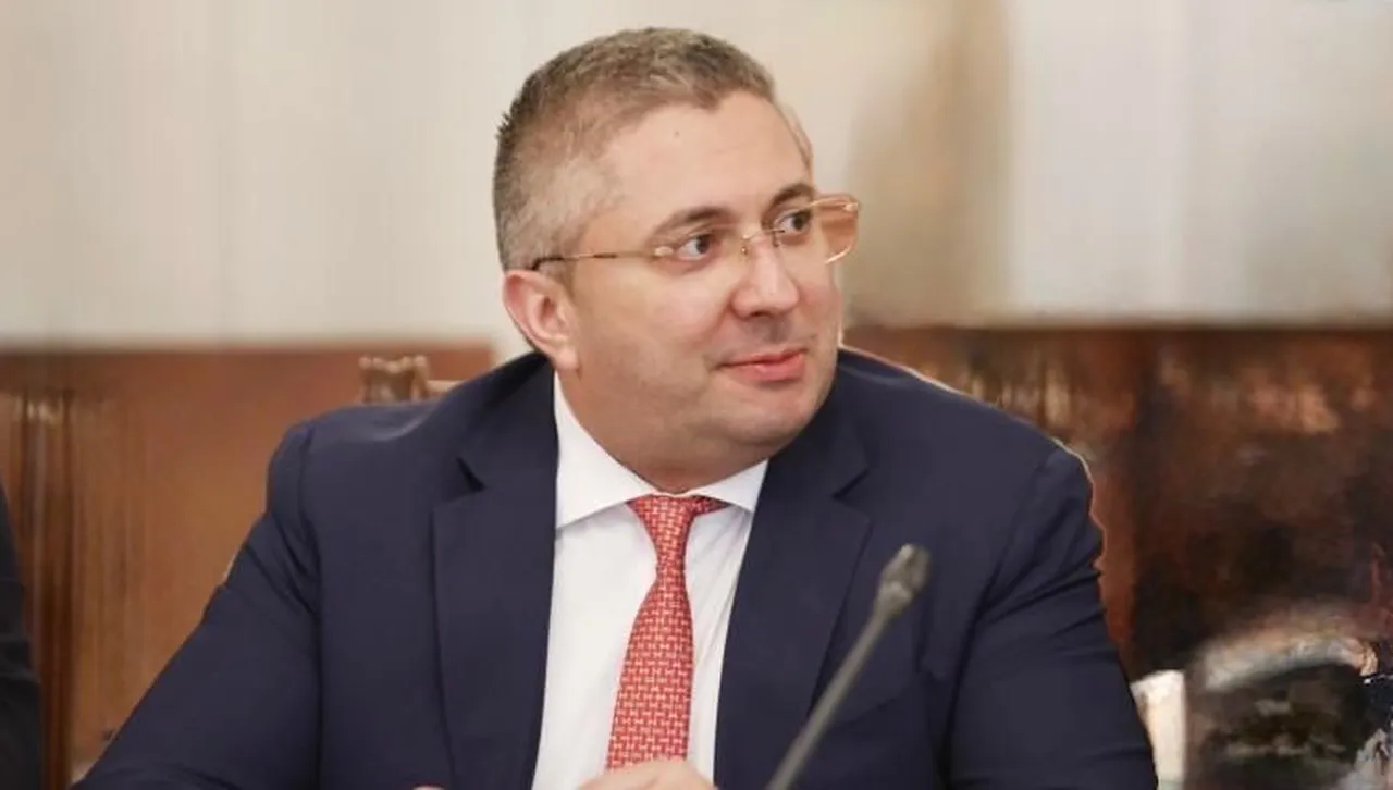 Николай Нанков: МРРБ иска да превърне темата за общинските проекти в предизборно оръжие