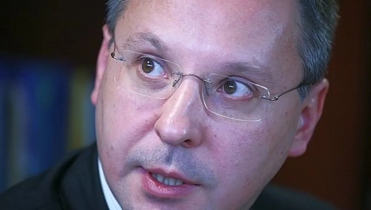 Понеделник, 5 май 2025