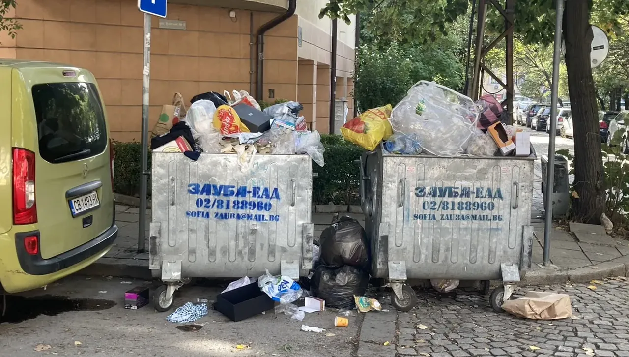 Столична община отговори на гневните хора: Сметопочистването върви по план