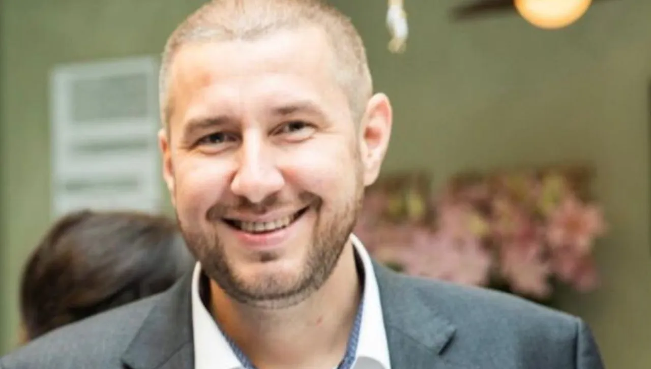 Областният управител на Разград и заместникът му ортаци в обща фирма