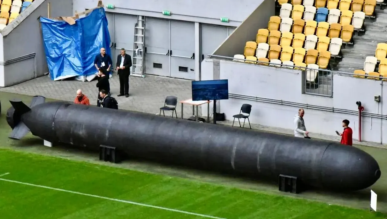 Украйна разполага с иновативен подводен дрон, който може да застраши Кримския мост на Русия