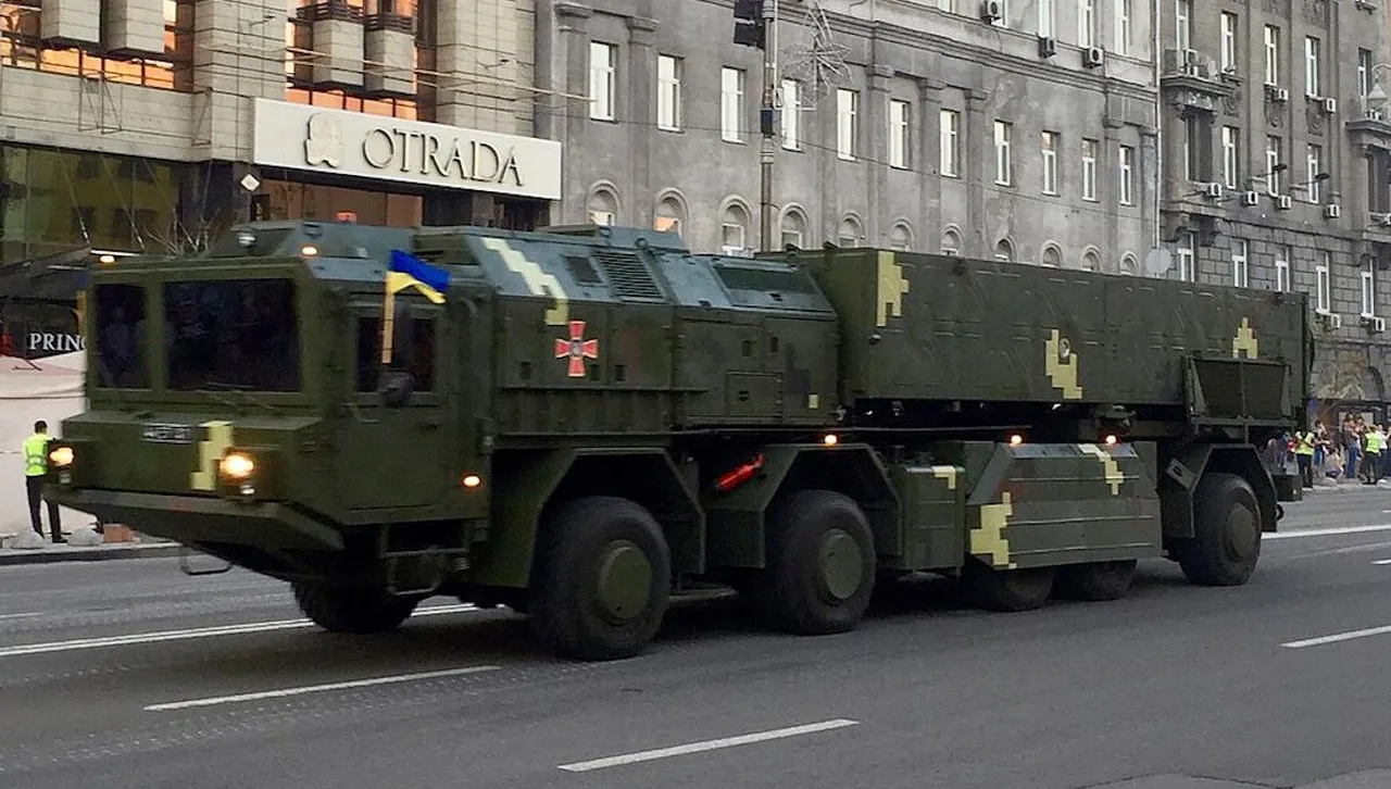 Украйна започва серийно производство на своята първа балистична ракета 