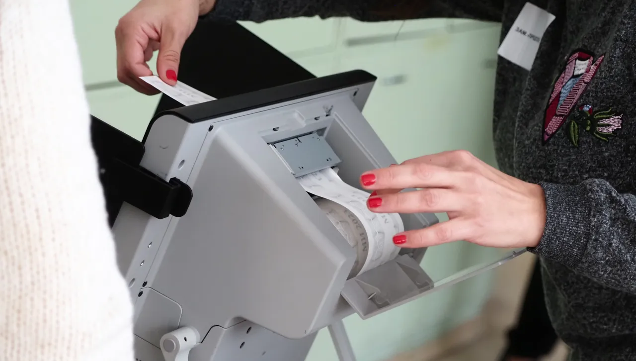 От ПП ДБ допълват че прилагането на изцяло машинно гласуване