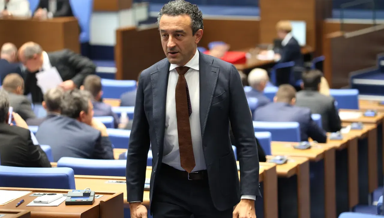 Лорер дълбоко скептичен за бъдещето на "Продължаваме промяната"