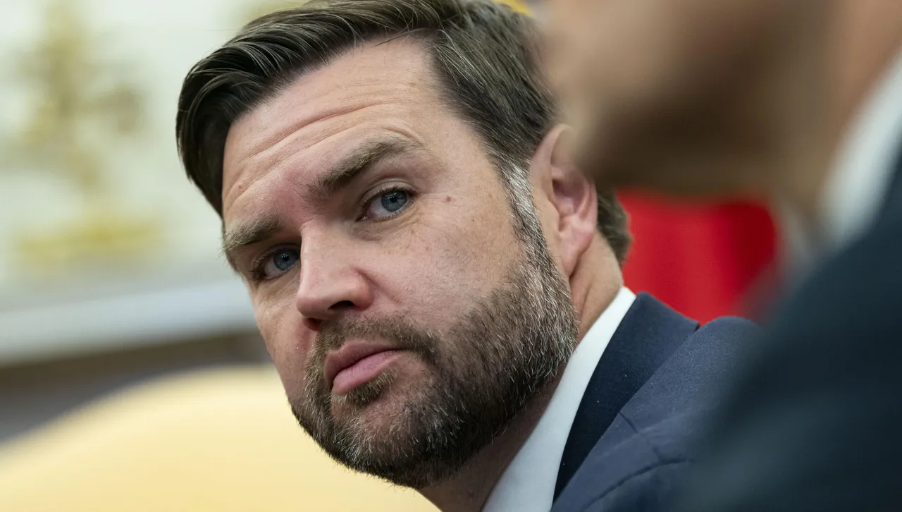 Джей Ди Ванс:  Тръмп може само да отвори вратата пред Русия и Украйна, но не може да принуди нито една от страните да влезе през нея