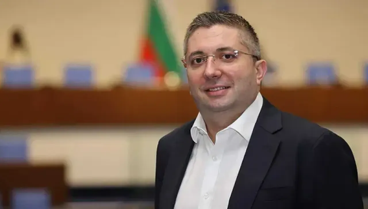 Нанков: Позеленели са от “Промяната”, че успяхме да завършим цялата магистрала “Европа”