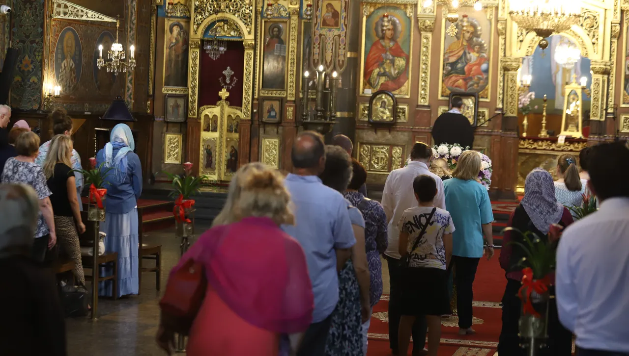 Започва Коледният пост