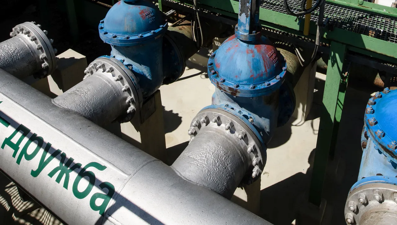 Мощен взрив порази петролопровода "Дружба" в Русия