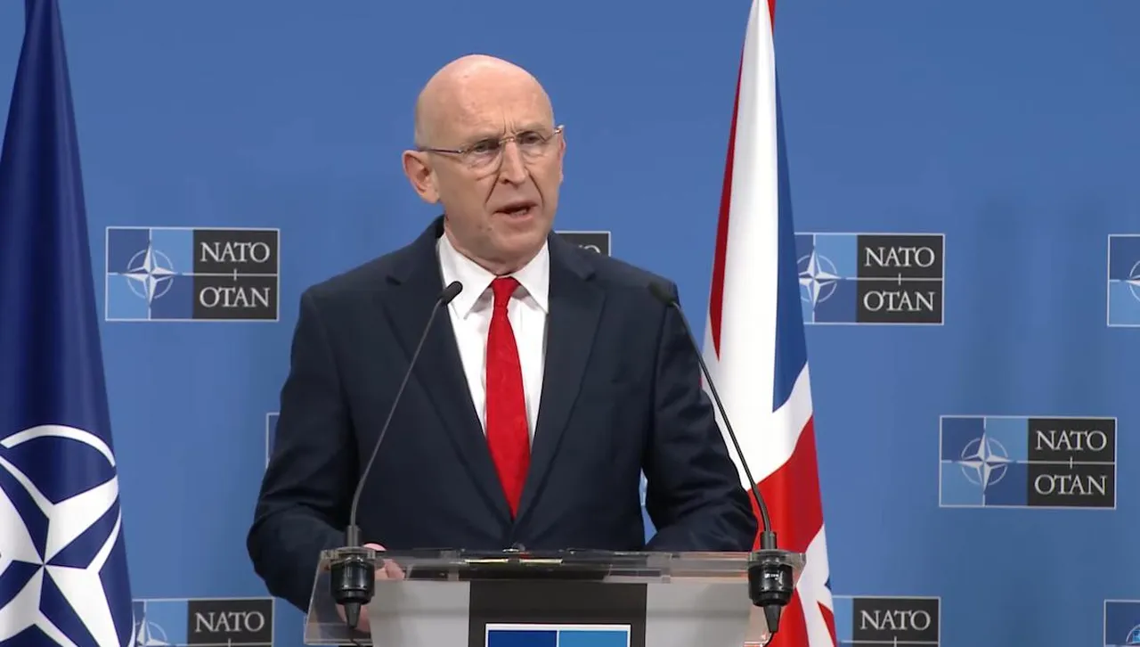 Хили: Искам да бъда министърът, който ще разположи британски войски в Украйна 