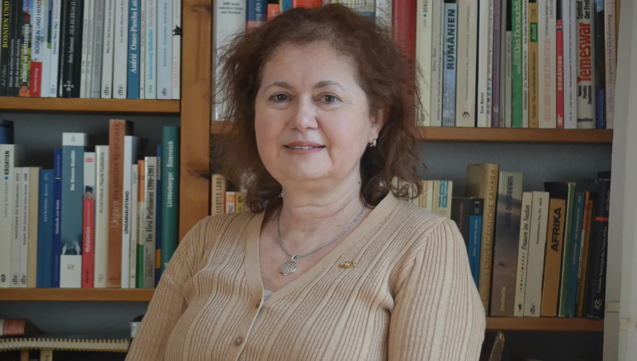  Несрин Филиз: Комунистическият режим капитулира в концлагера „Белене“, а не бащите ни лагеристи, които излязоха оттам с гладни стачки