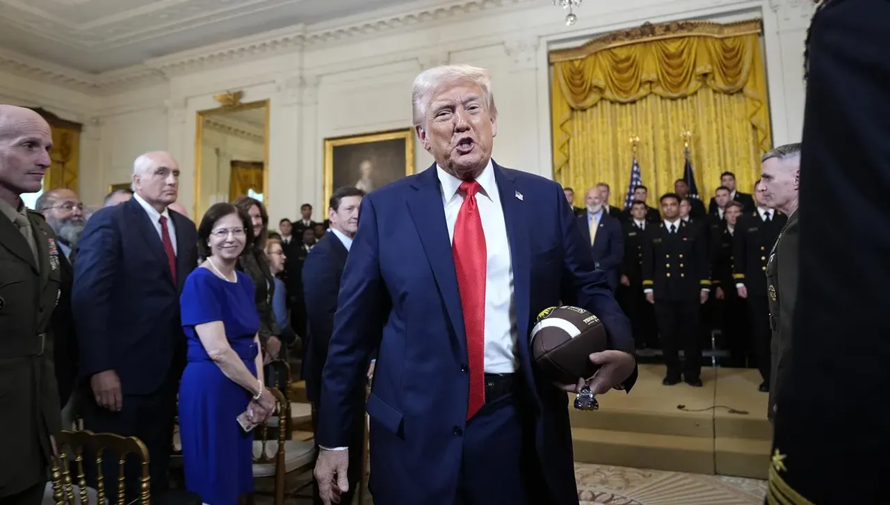 Челен сблъсък: Най-богатият университет срещу най-могъщия човек