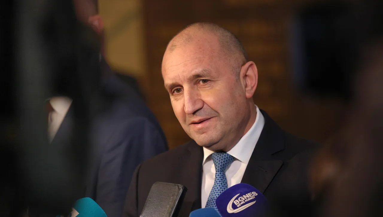 Радев призна: Хората, които събират пари от мое име, са измамници ! Аз лично ще обявя моята партия!