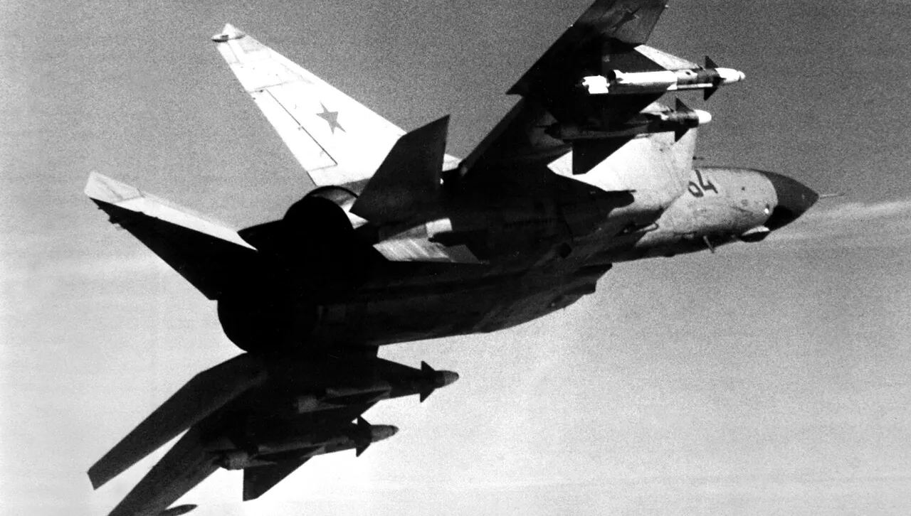 Топ-5 на най-бързите изтребители в света, доминират руснаците