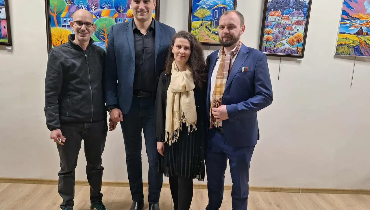 Стоян Динков  - един самороден талант, който привлича, интригува, стъписва и изненадва