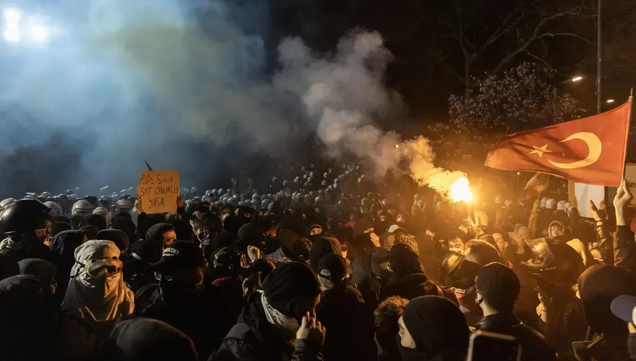 Отлагат Съвместният парламентарен комитет ЕС-Турция заради ситуацията около ареста на кмета на Истанбул