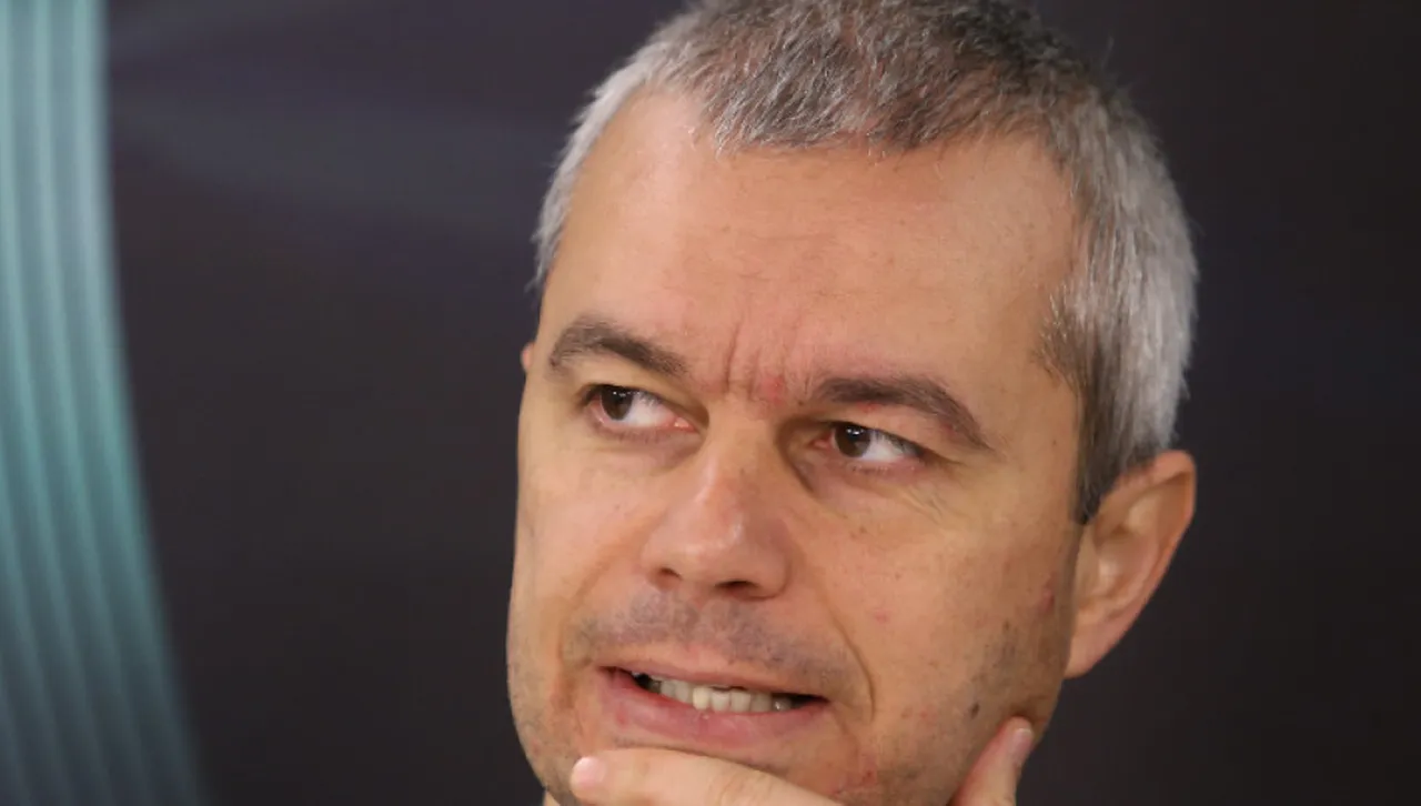 Костадинов играе в полза на Белград, срещу независимостта на Македония и България