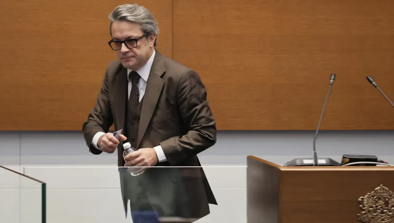 Собствената ни история през XX век е пълна с кръв