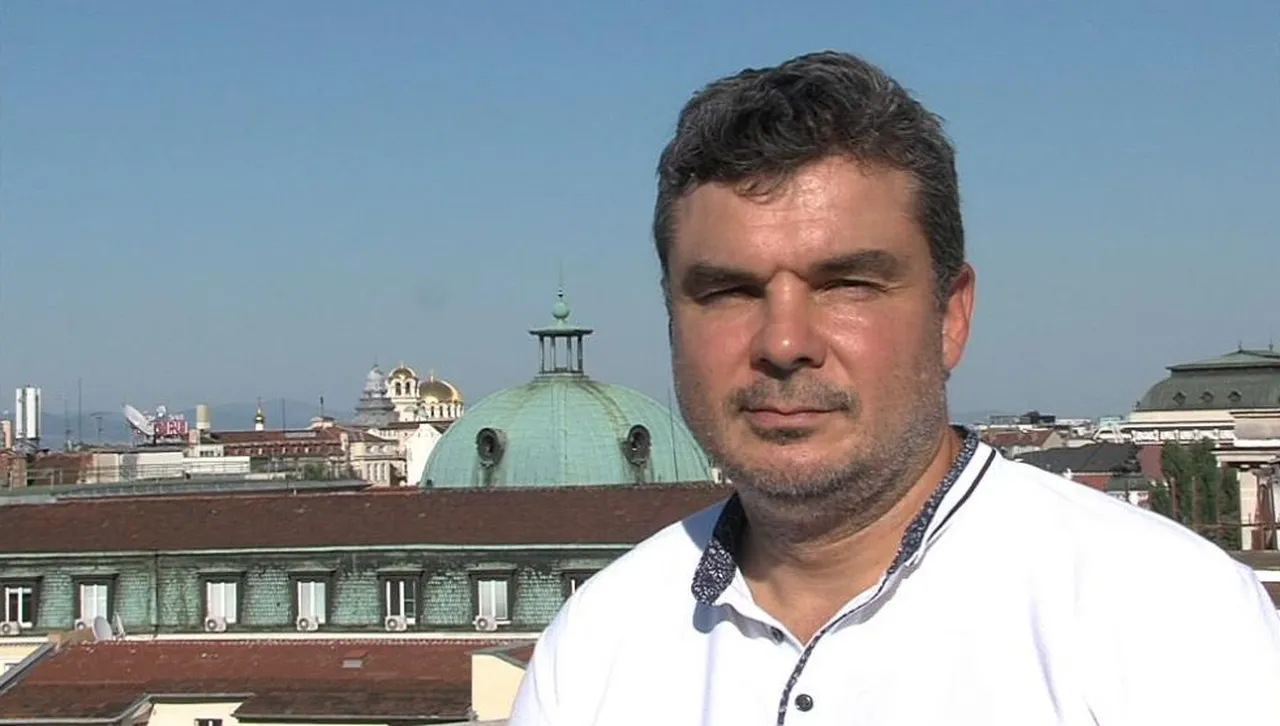  "Човека-паяк" обяви 100 000 долара награда за изчезналите Калушев и двете деца 