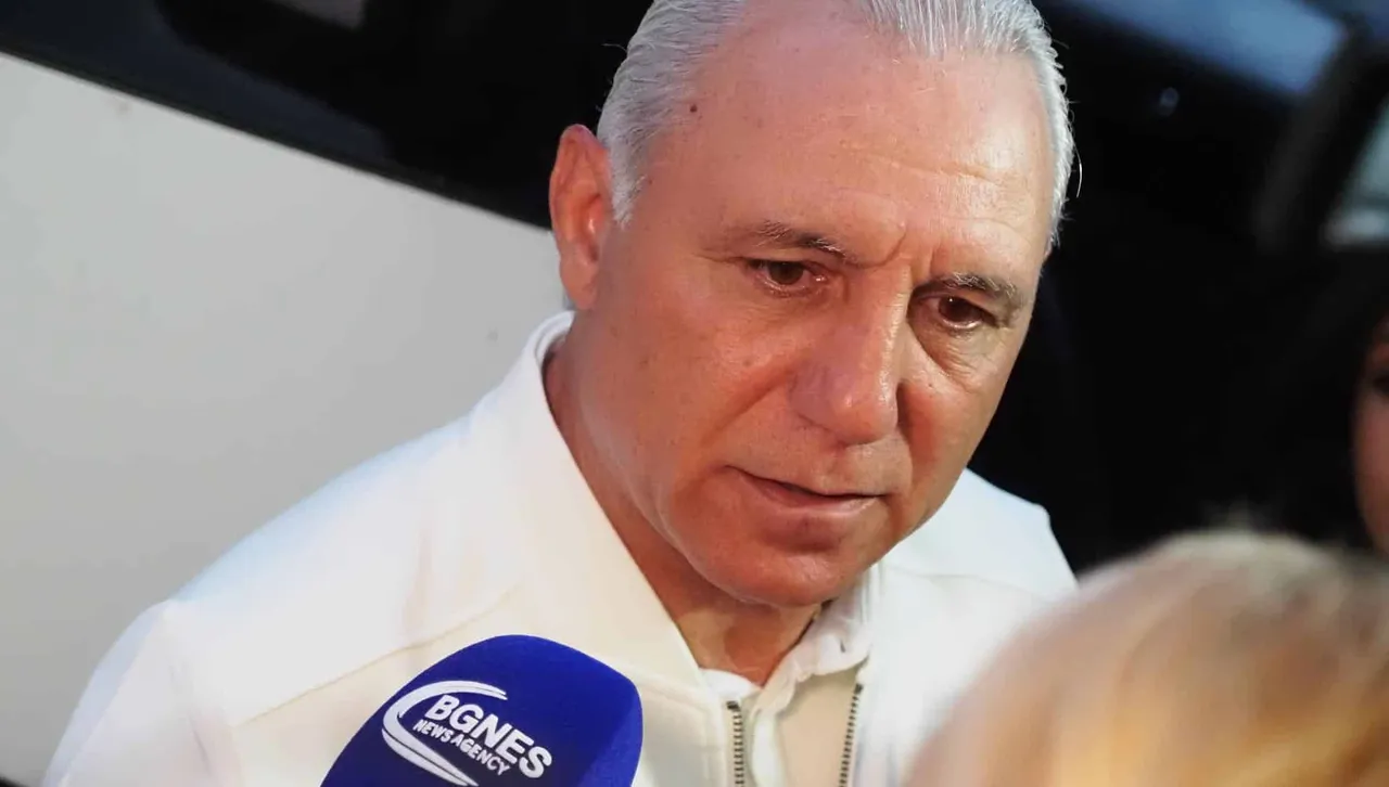 Христо Стоичков се сопна на журналистите: Вие мач видяхте ли? 