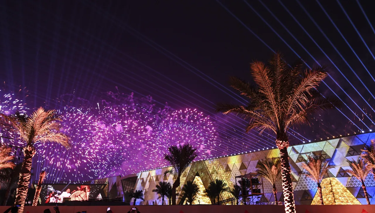 Кайро официално откри Големия египетски музей - новото чудо на света