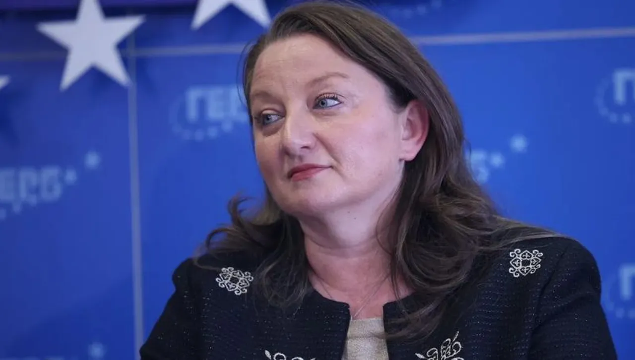 Сачева: Не искаме да разчитаме на плаващи мнозинства, особено за бюджета 