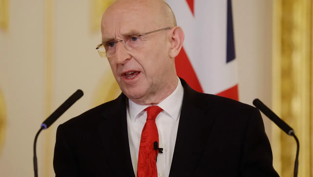  Великобритания увеличава многократно производството на експлозиви