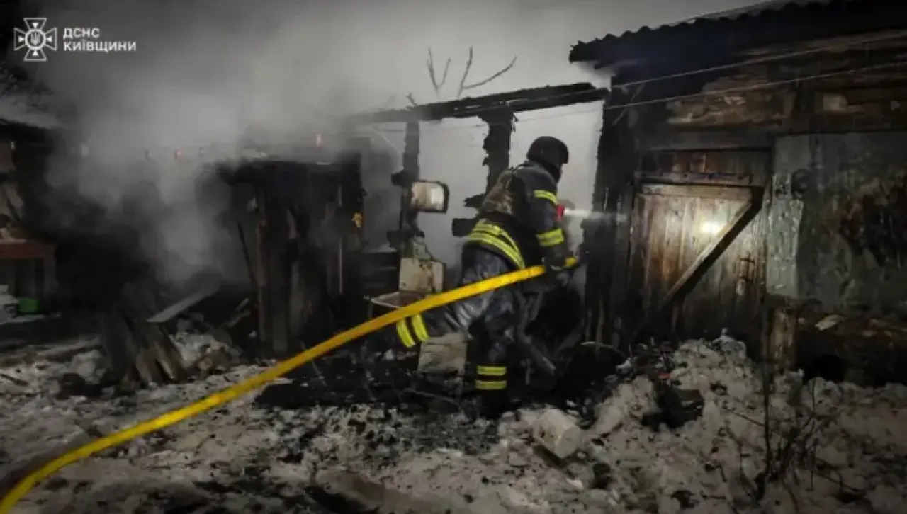 Сутринта руски безпилотен летателен апарат атакува превозно средство превозващо служители