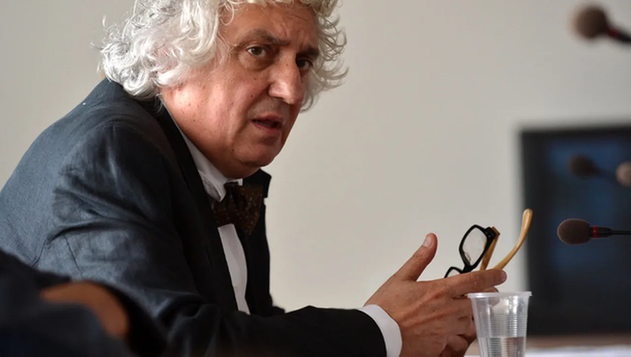 Събота, 26 април 2025