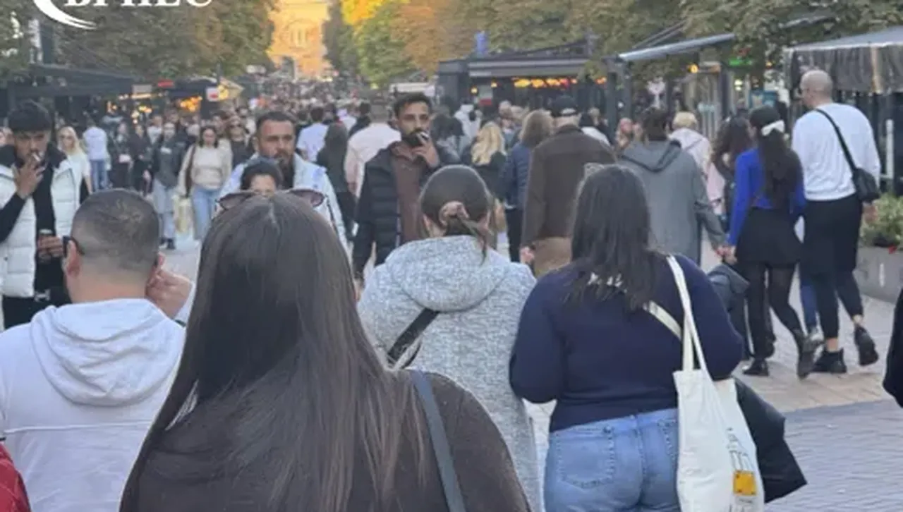 В сравнение с 2014 г средната продължителност на живота при