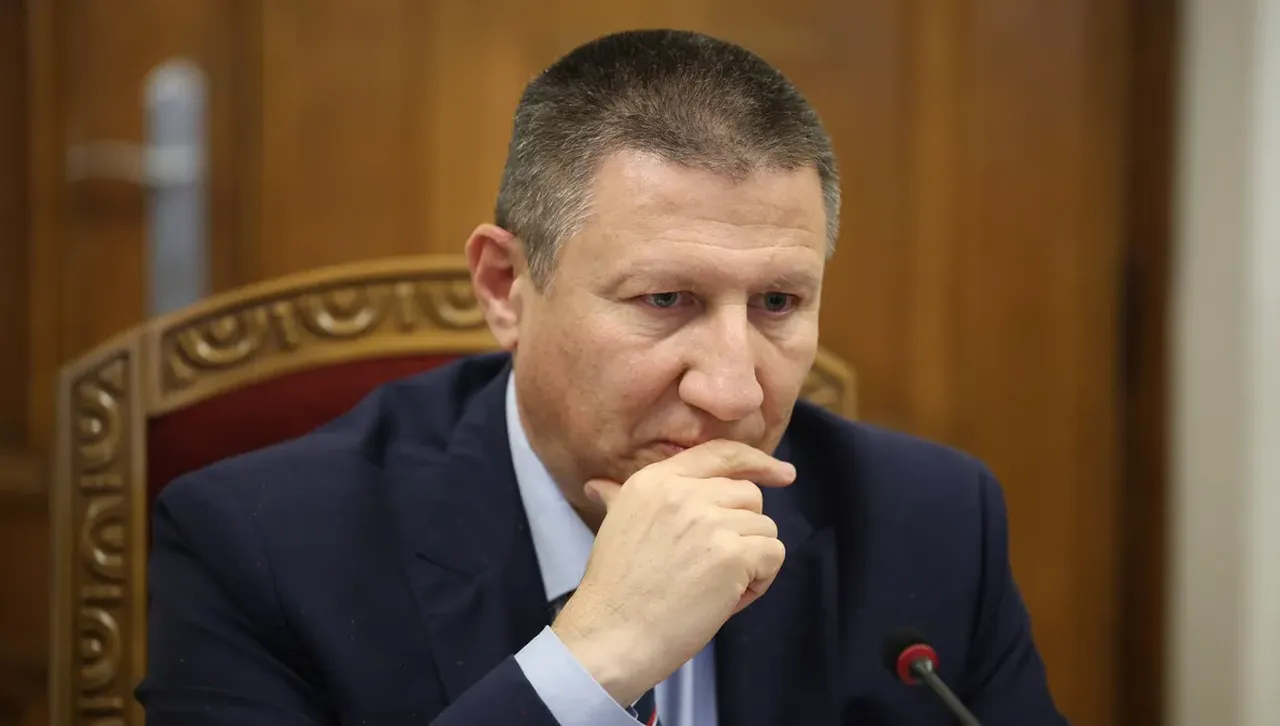 Днес избират нов прокурор, който да разследва главния